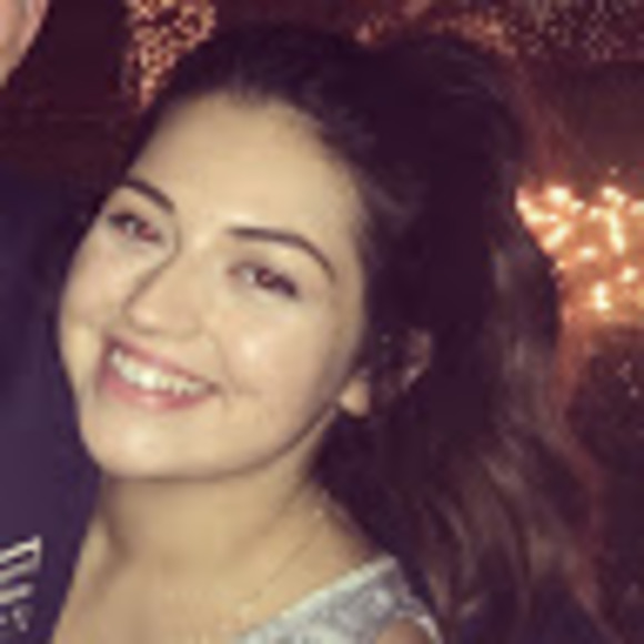 Meet your Posher, Cheyenne - Picture 1 of 1